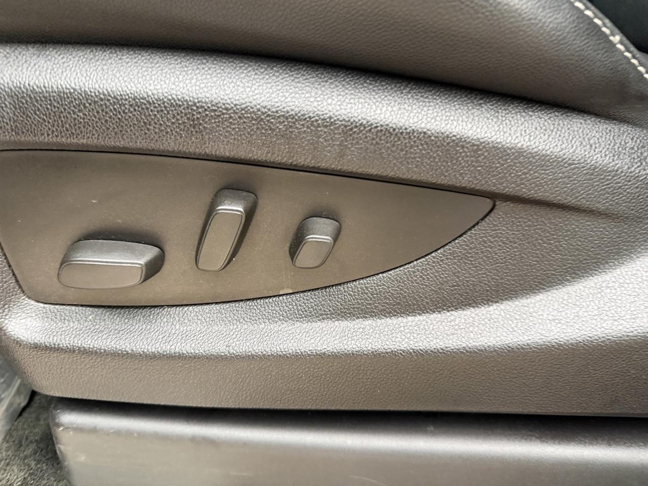 Chevrolet Silverado 1500 LTZ Z71 Crew Cab 4WD 2015