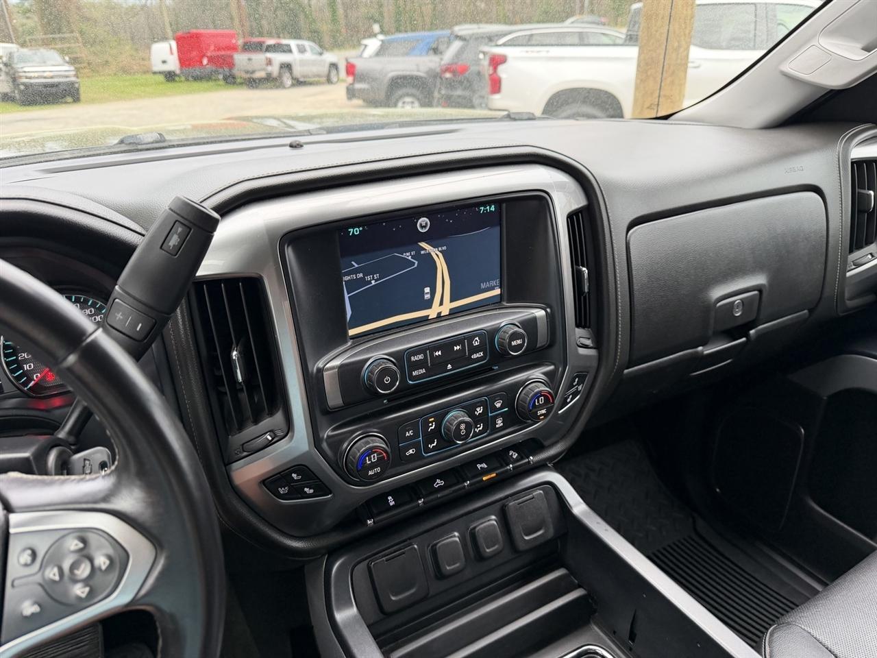 Chevrolet Silverado 1500 LTZ Z71 Crew Cab 4WD 2015