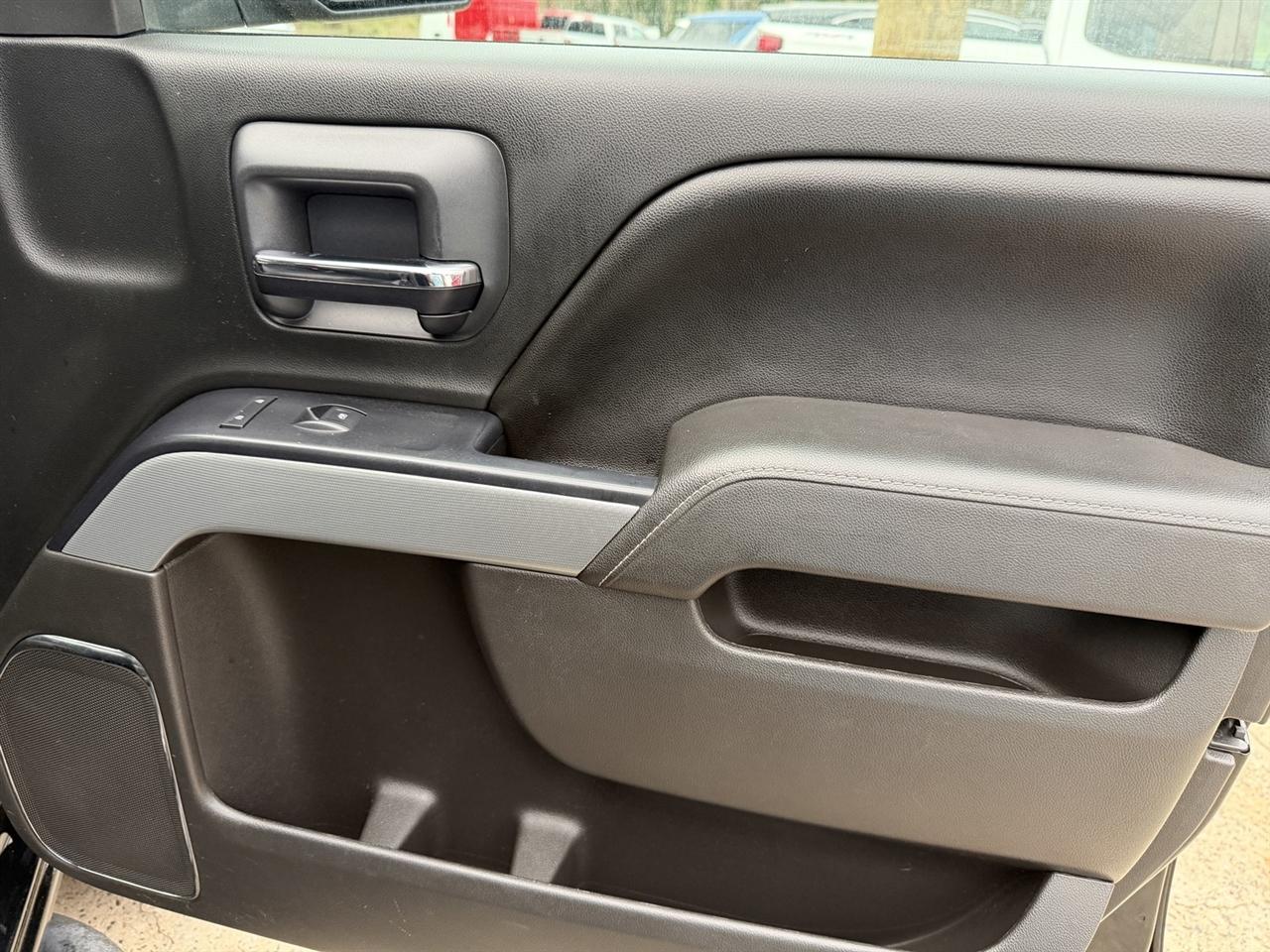 Chevrolet Silverado 1500 LTZ Z71 Crew Cab 4WD 2015