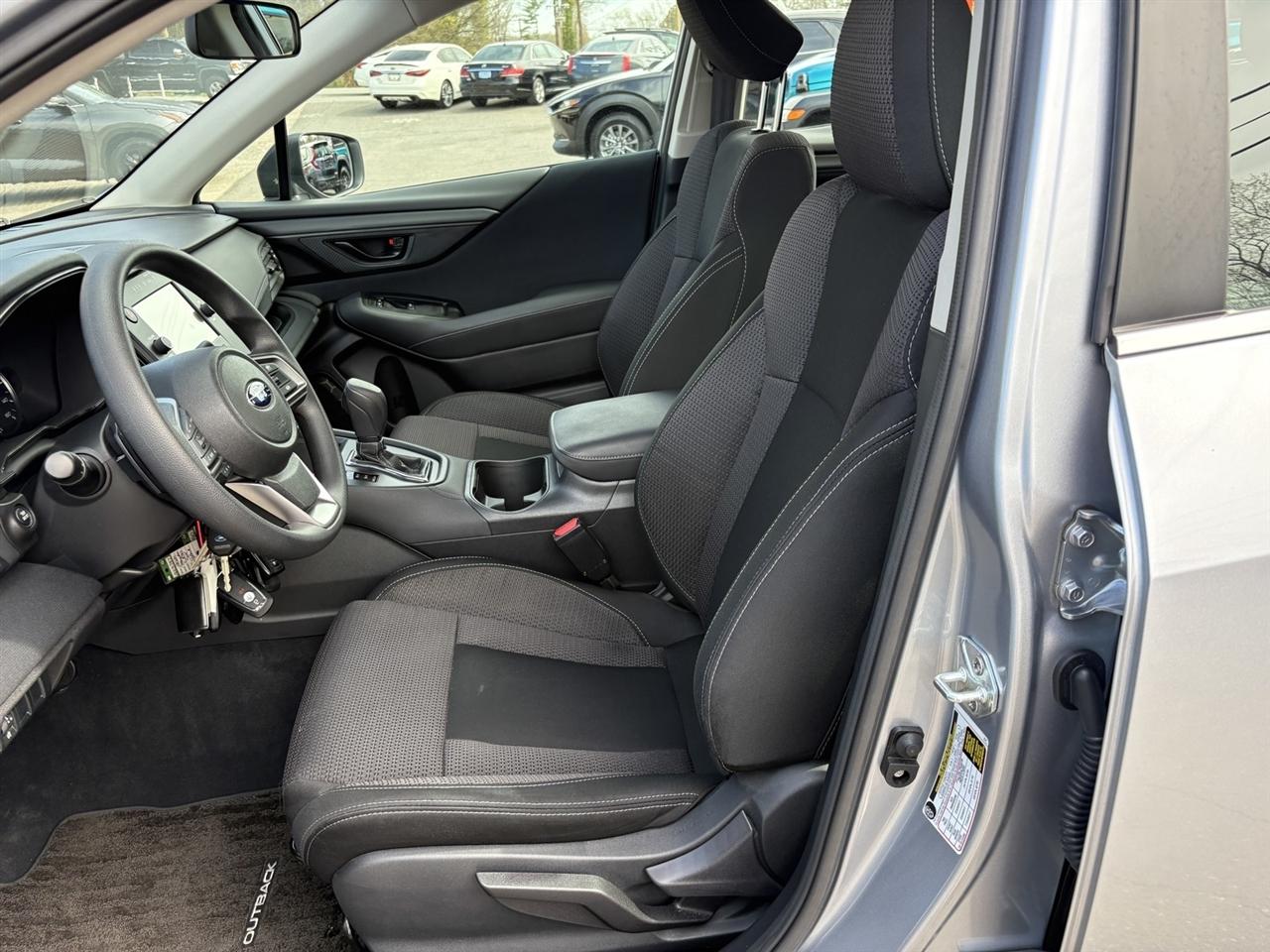 Subaru Outback Base 2024