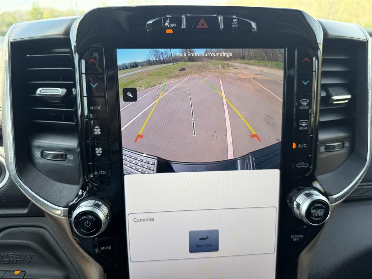 RAM 2500 Laramie Crew Cab SWB 4WD 2024