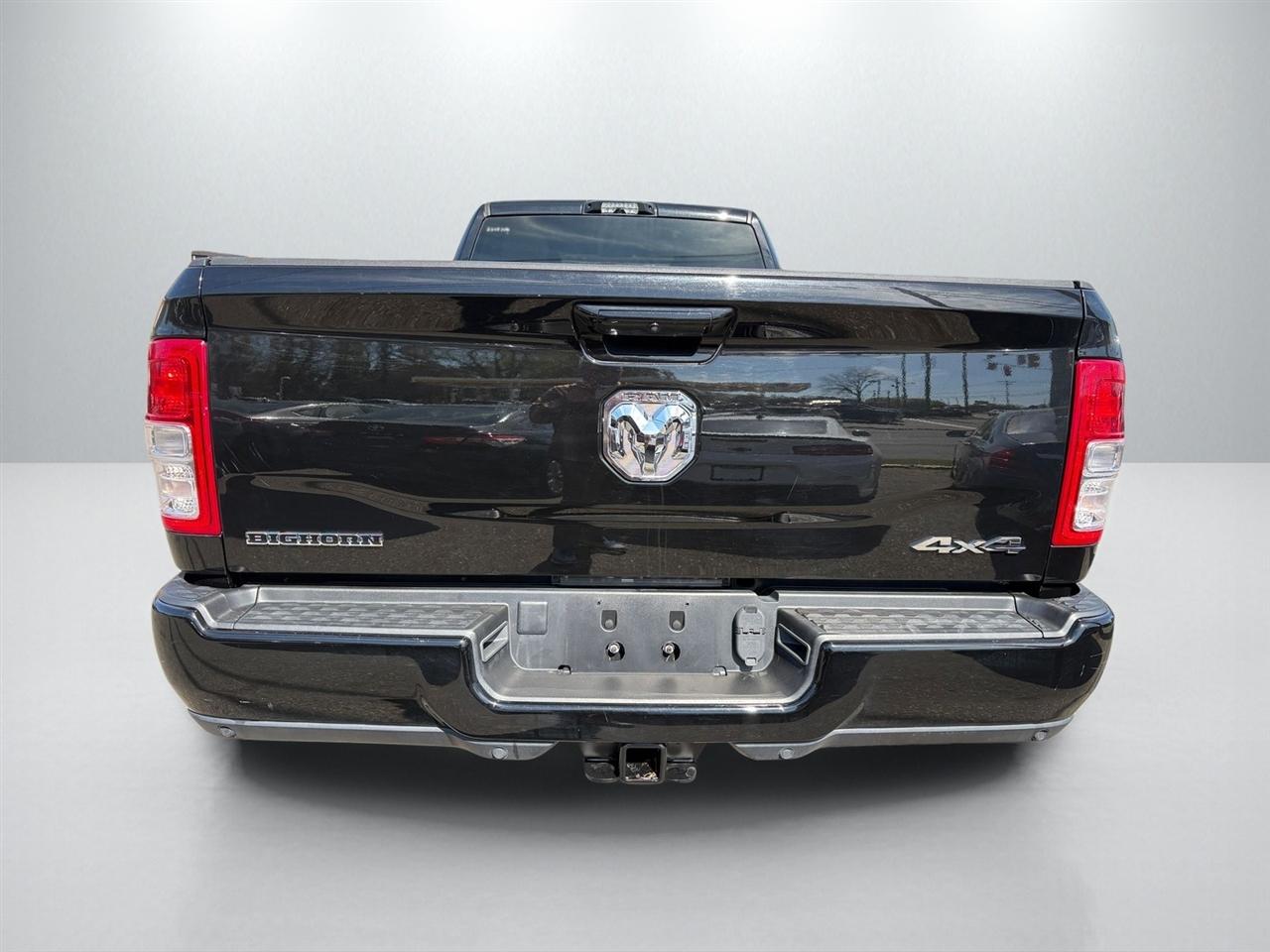 RAM 3500 Big Horn Crew Cab LWB 4WD DRW 2022