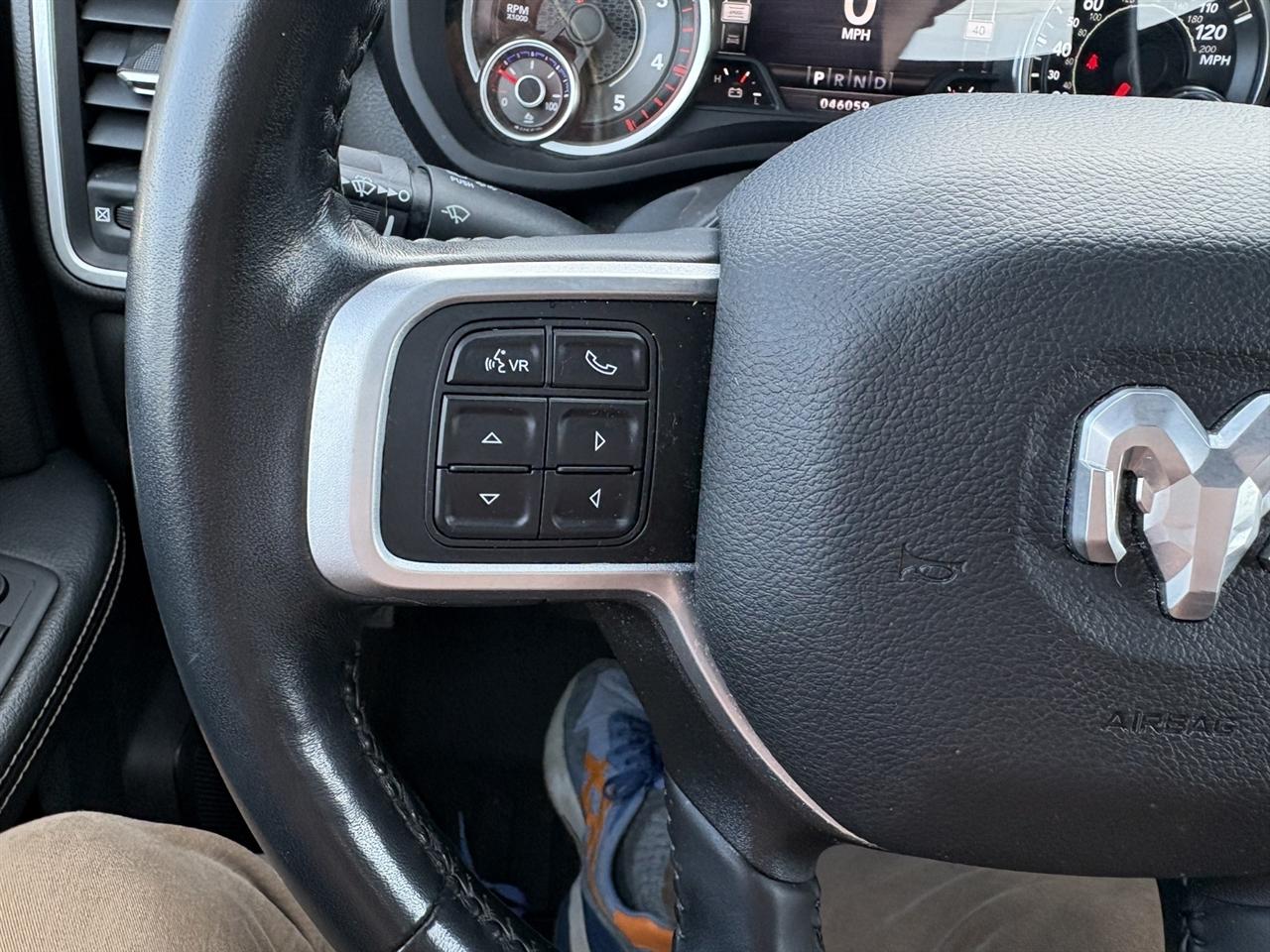 RAM 3500 Big Horn Crew Cab LWB 4WD DRW 2022