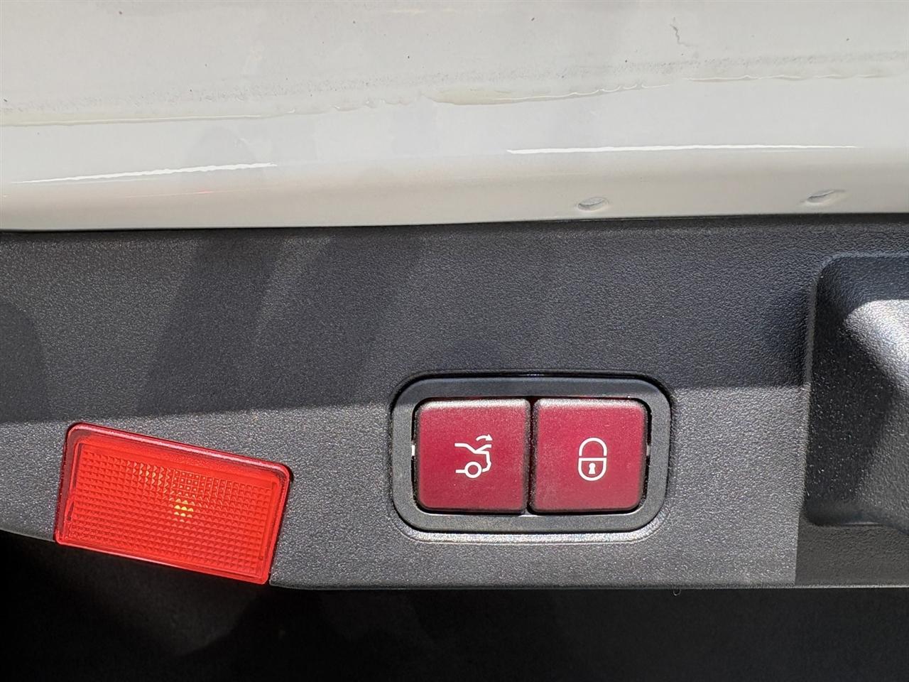 Mercedes-Benz SL-Class SL400 2016