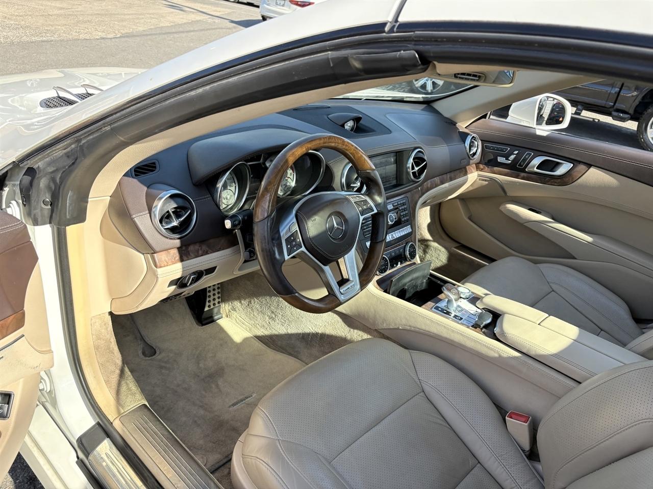 Mercedes-Benz SL-Class SL400 2016