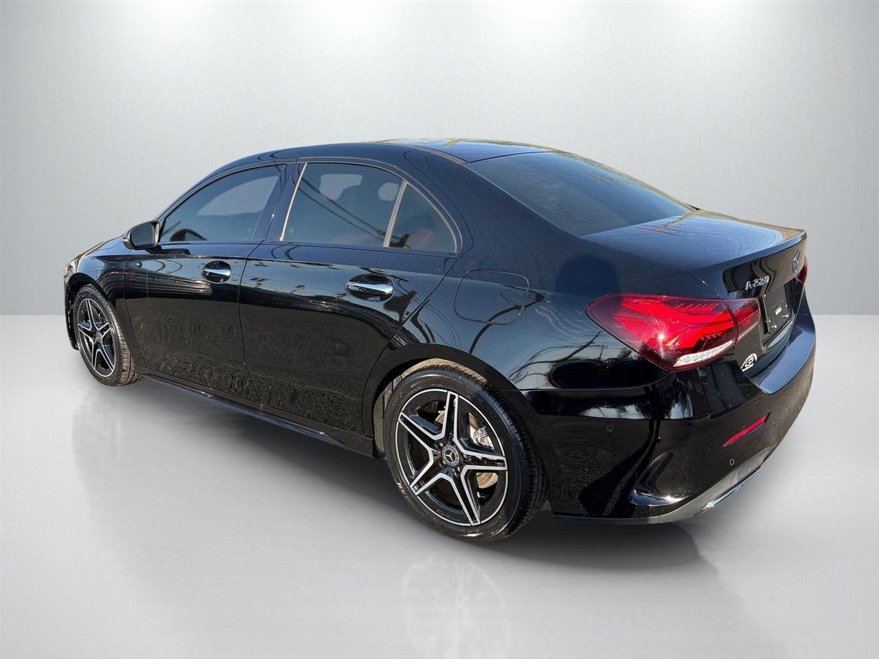 Mercedes-Benz A-Class A 220 4MATIC 2022