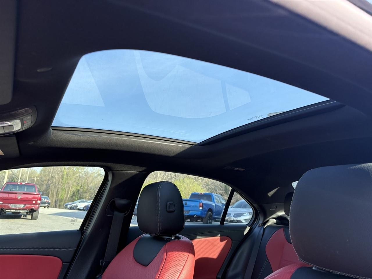 Mercedes-Benz A-Class A 220 4MATIC 2022