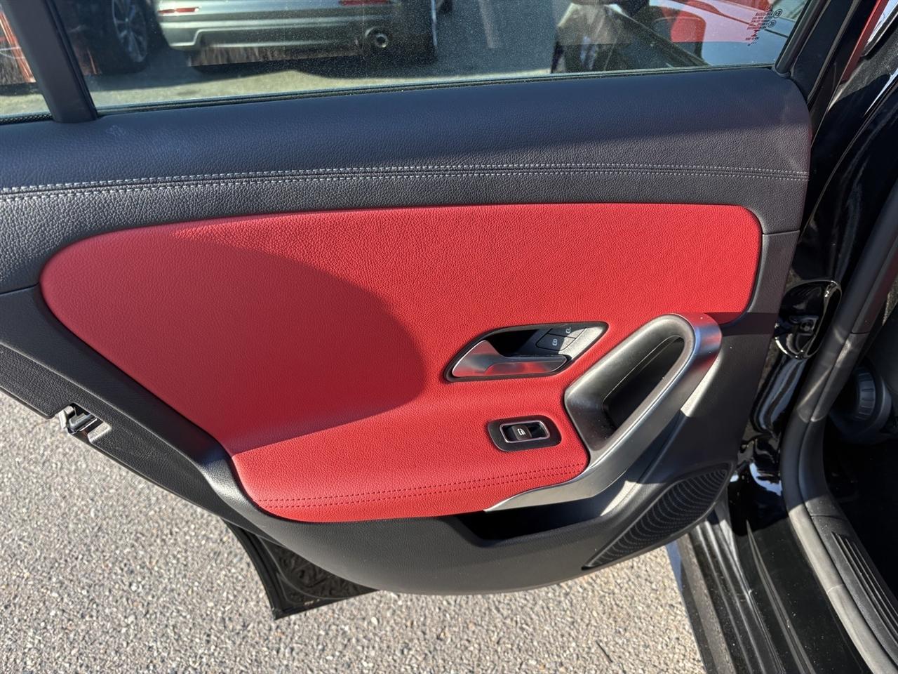 Mercedes-Benz A-Class A 220 4MATIC 2022