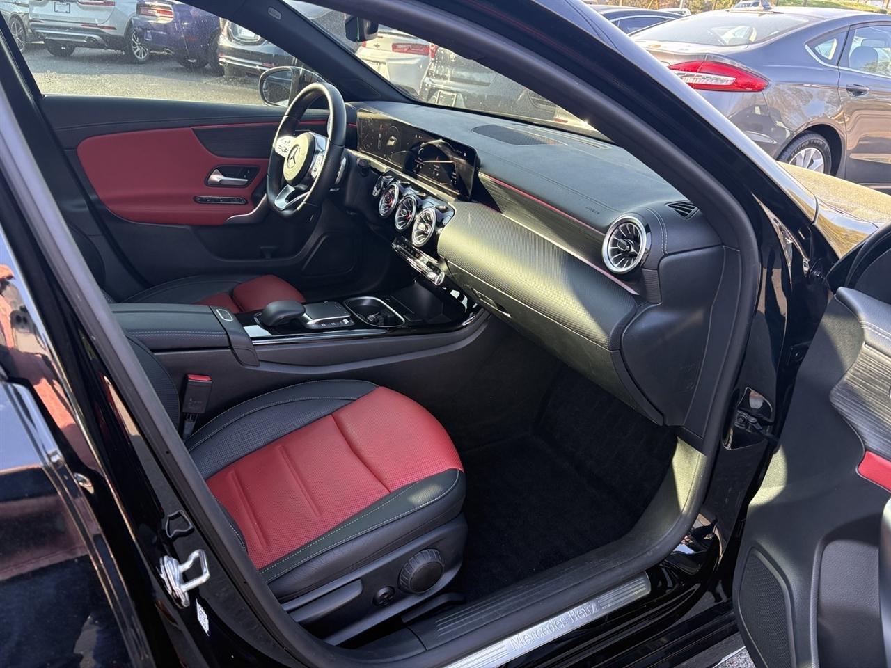 Mercedes-Benz A-Class A 220 4MATIC 2022