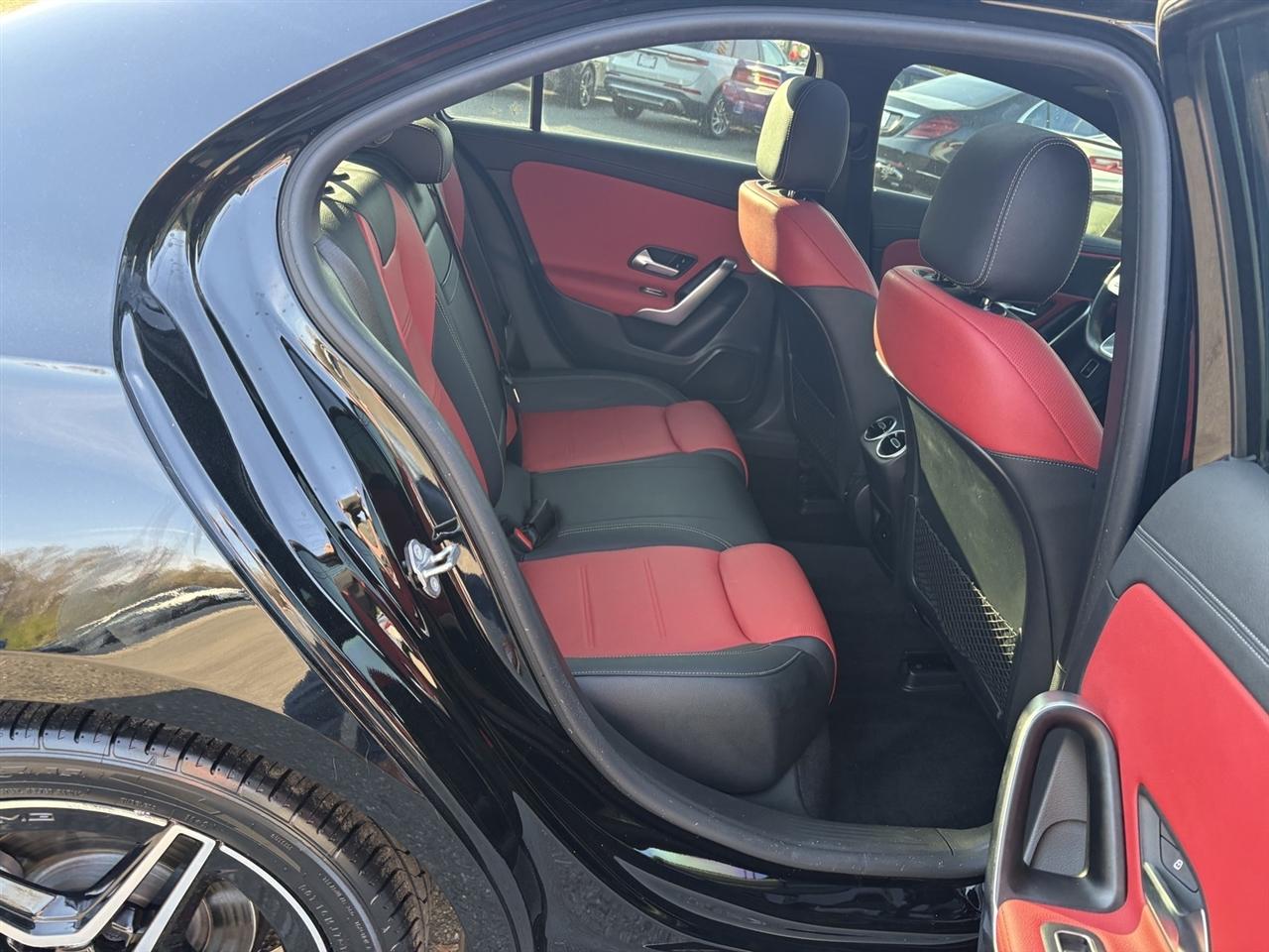 Mercedes-Benz A-Class A 220 4MATIC 2022