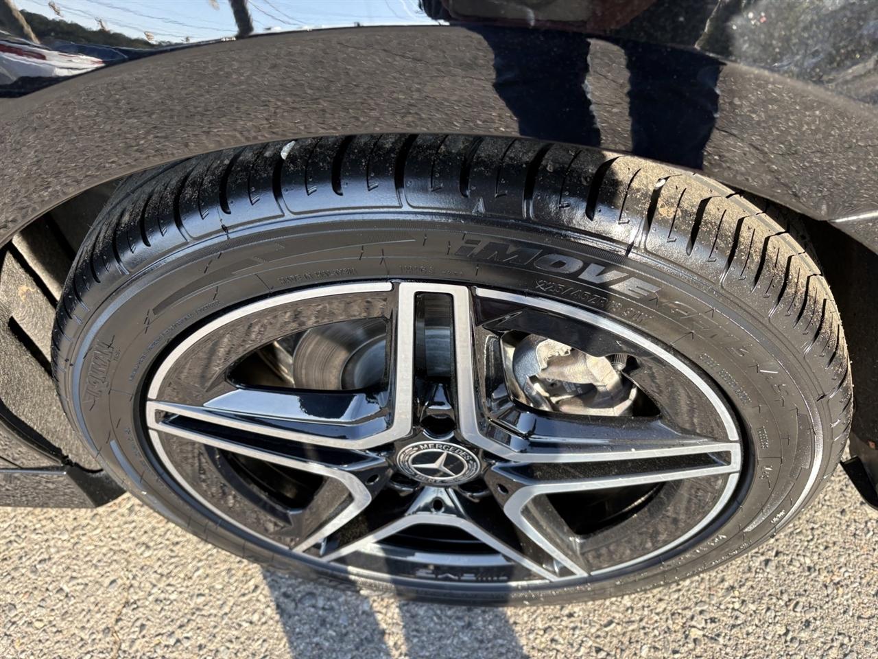 Mercedes-Benz A-Class A 220 4MATIC 2022