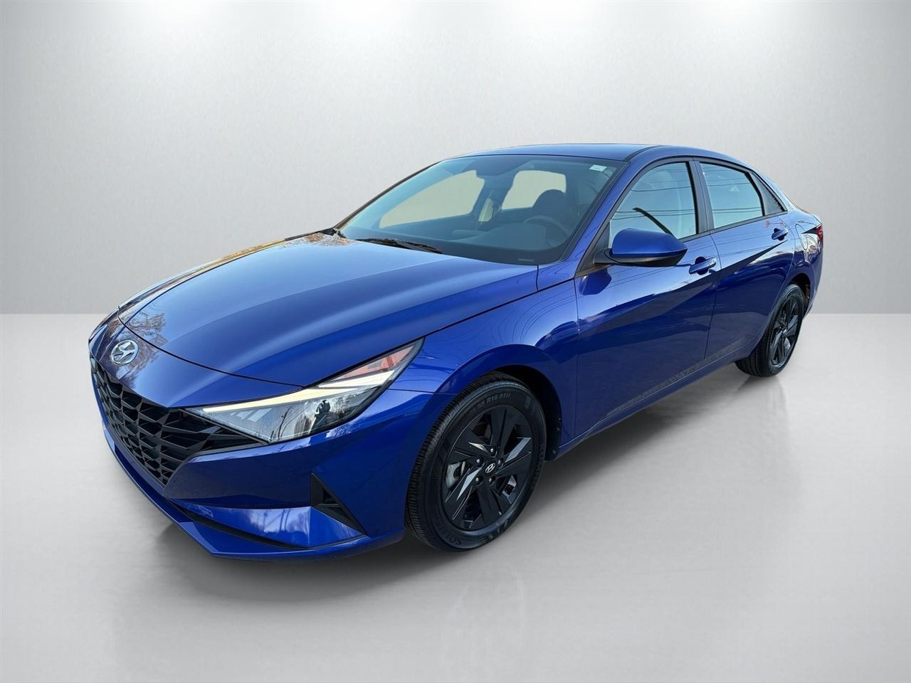 Hyundai Elantra SEL 2023