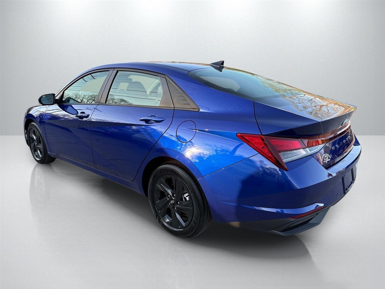 Hyundai Elantra SEL 2023