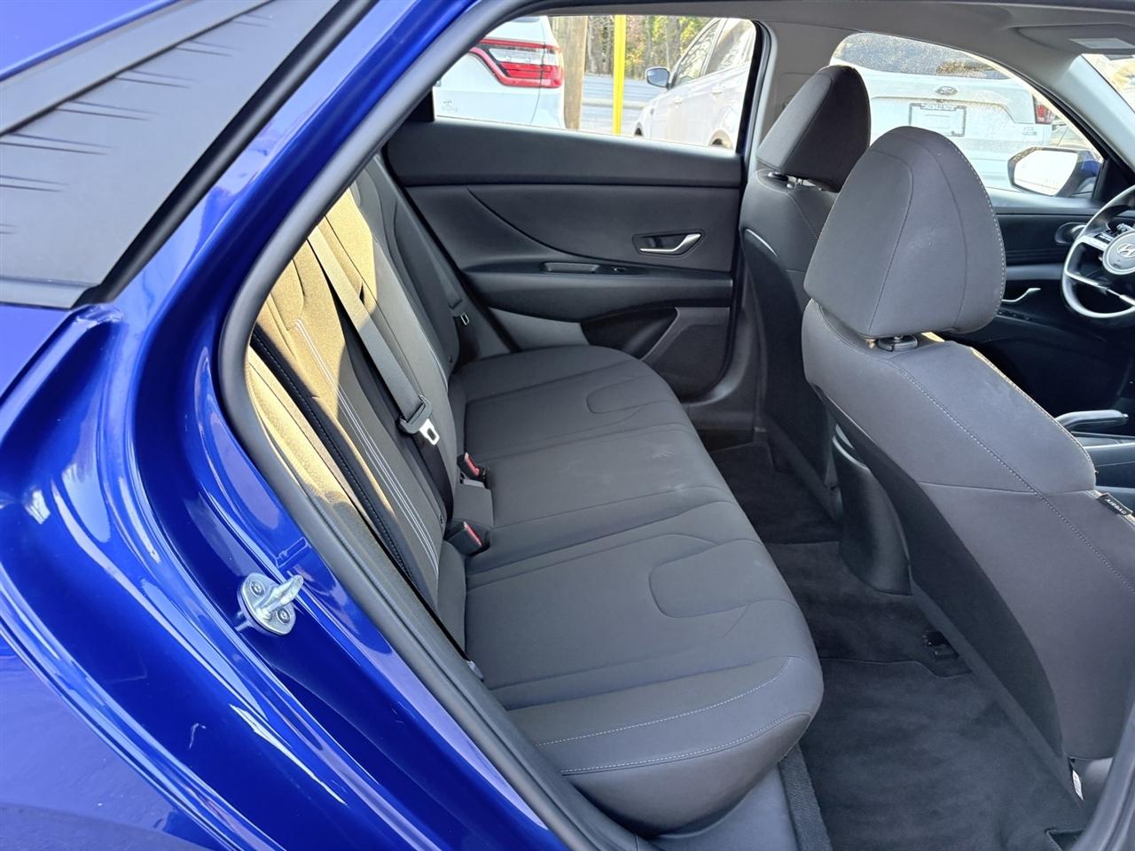 Hyundai Elantra SEL 2023