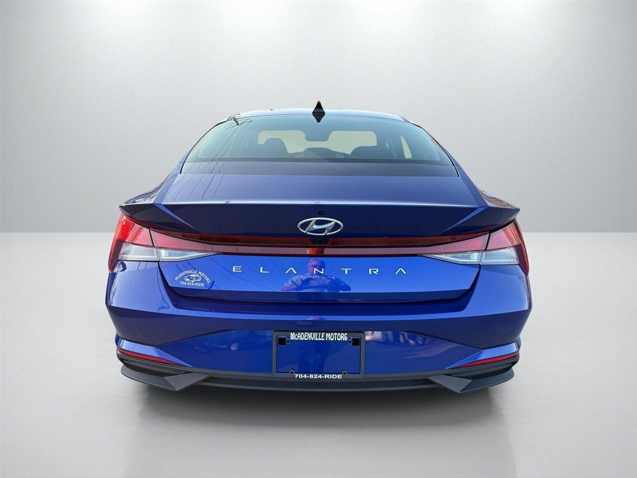 Hyundai Elantra SEL 2023