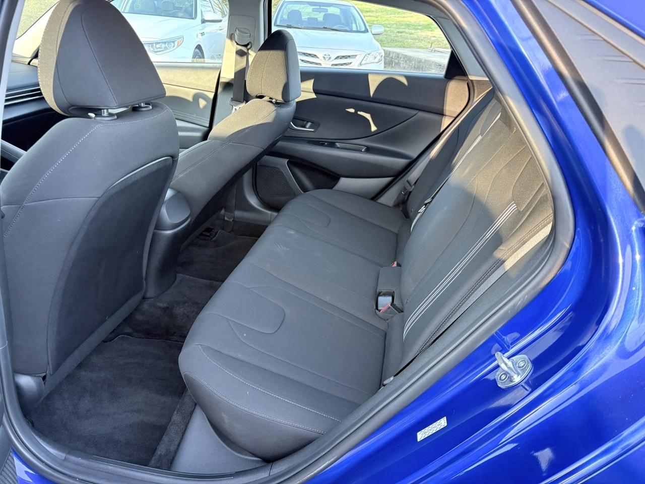 Hyundai Elantra SEL 2023