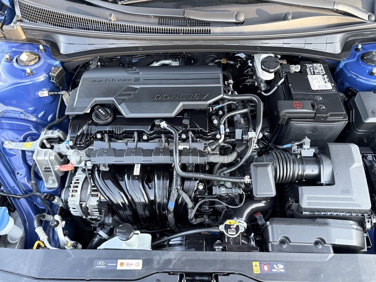 Hyundai Elantra SEL 2023