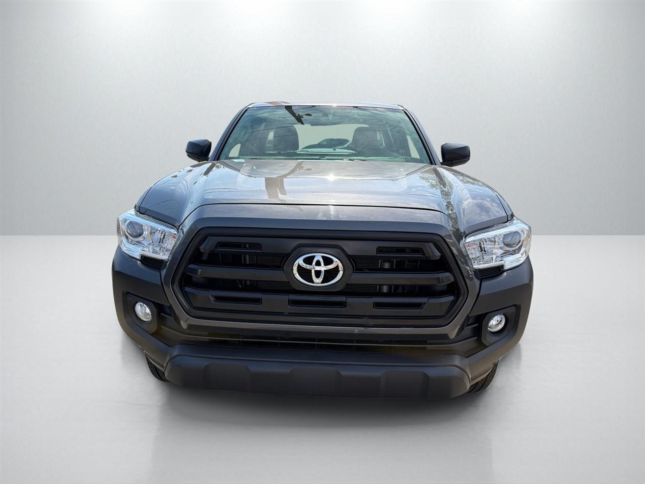 Toyota Tacoma SR5 Access Cab I4 6AT 4WD 2016