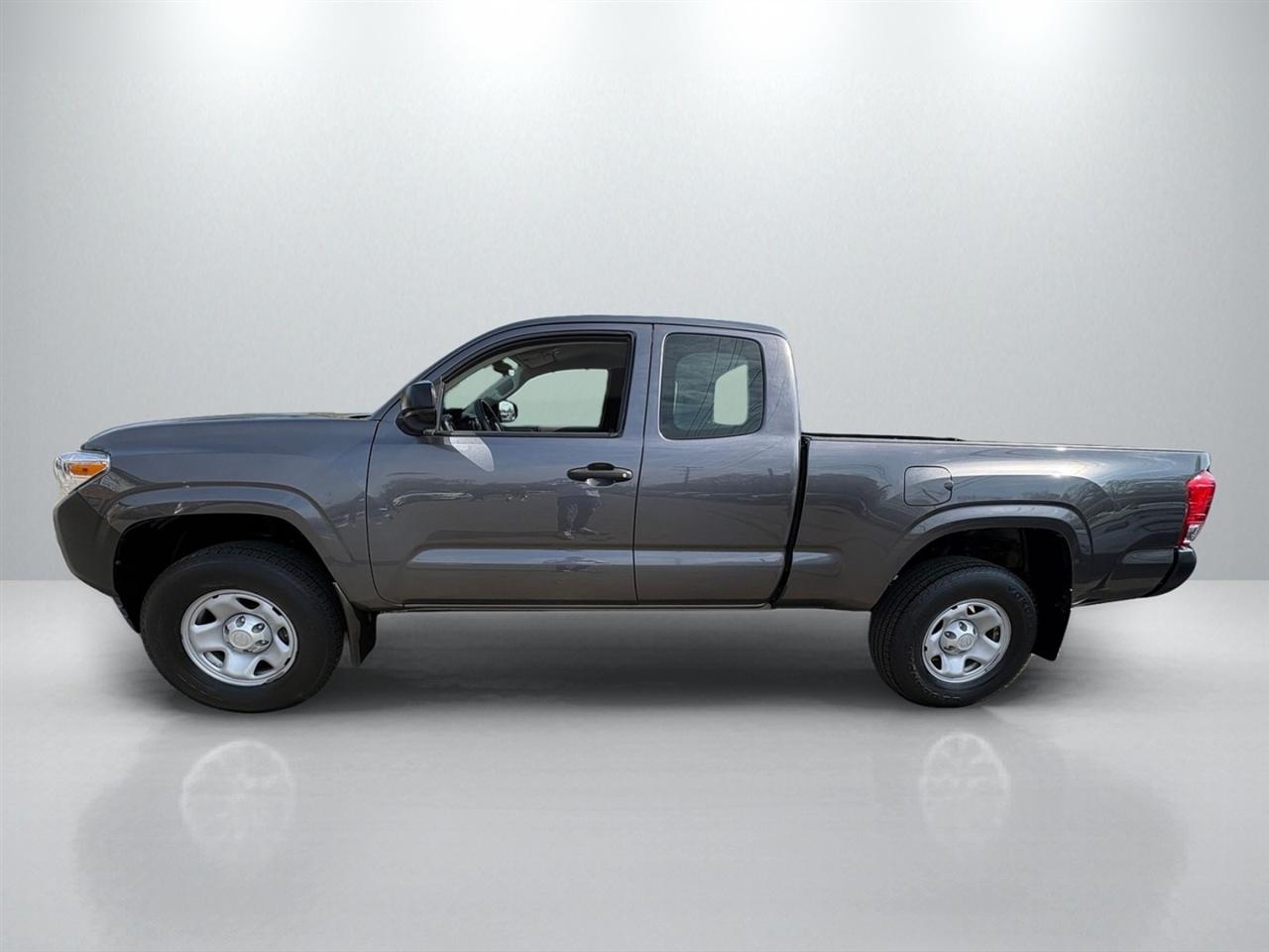 Toyota Tacoma SR5 Access Cab I4 6AT 4WD 2016