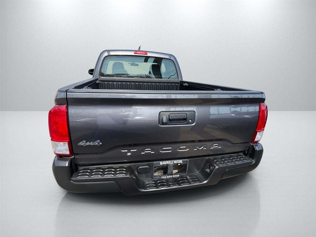 Toyota Tacoma SR5 Access Cab I4 6AT 4WD 2016