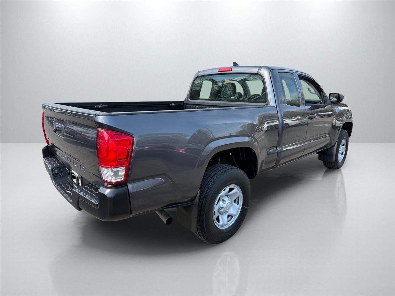 Toyota Tacoma SR5 Access Cab I4 6AT 4WD 2016