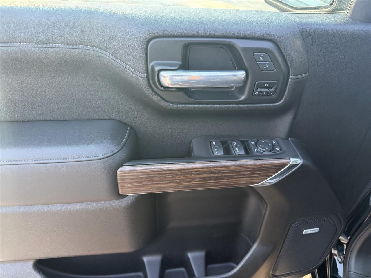 Chevrolet Silverado 1500  2021