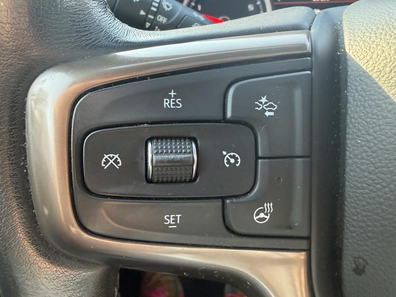 Chevrolet Silverado 1500  2021