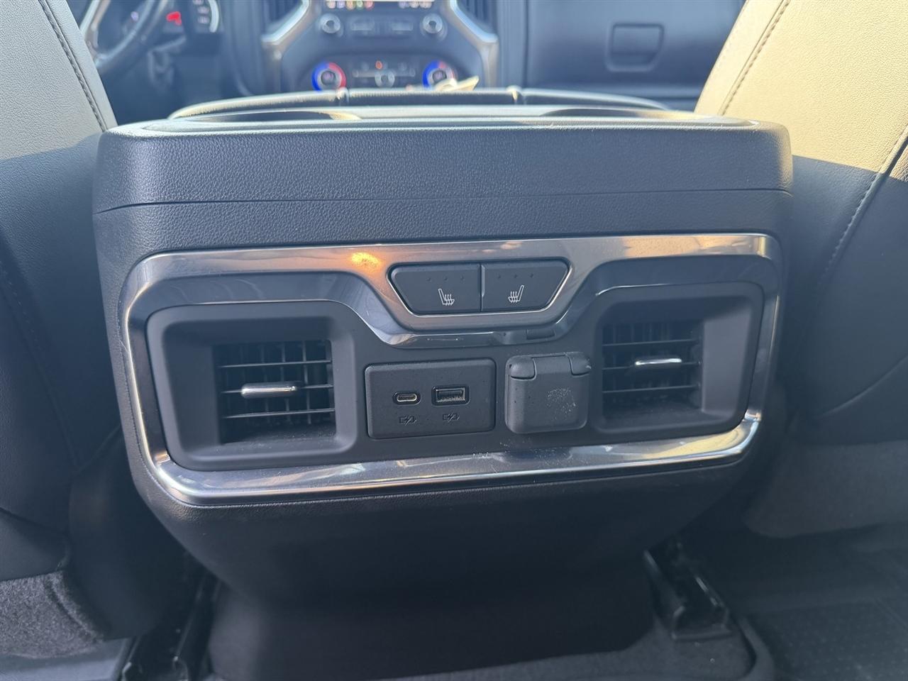 Chevrolet Silverado 1500  2021