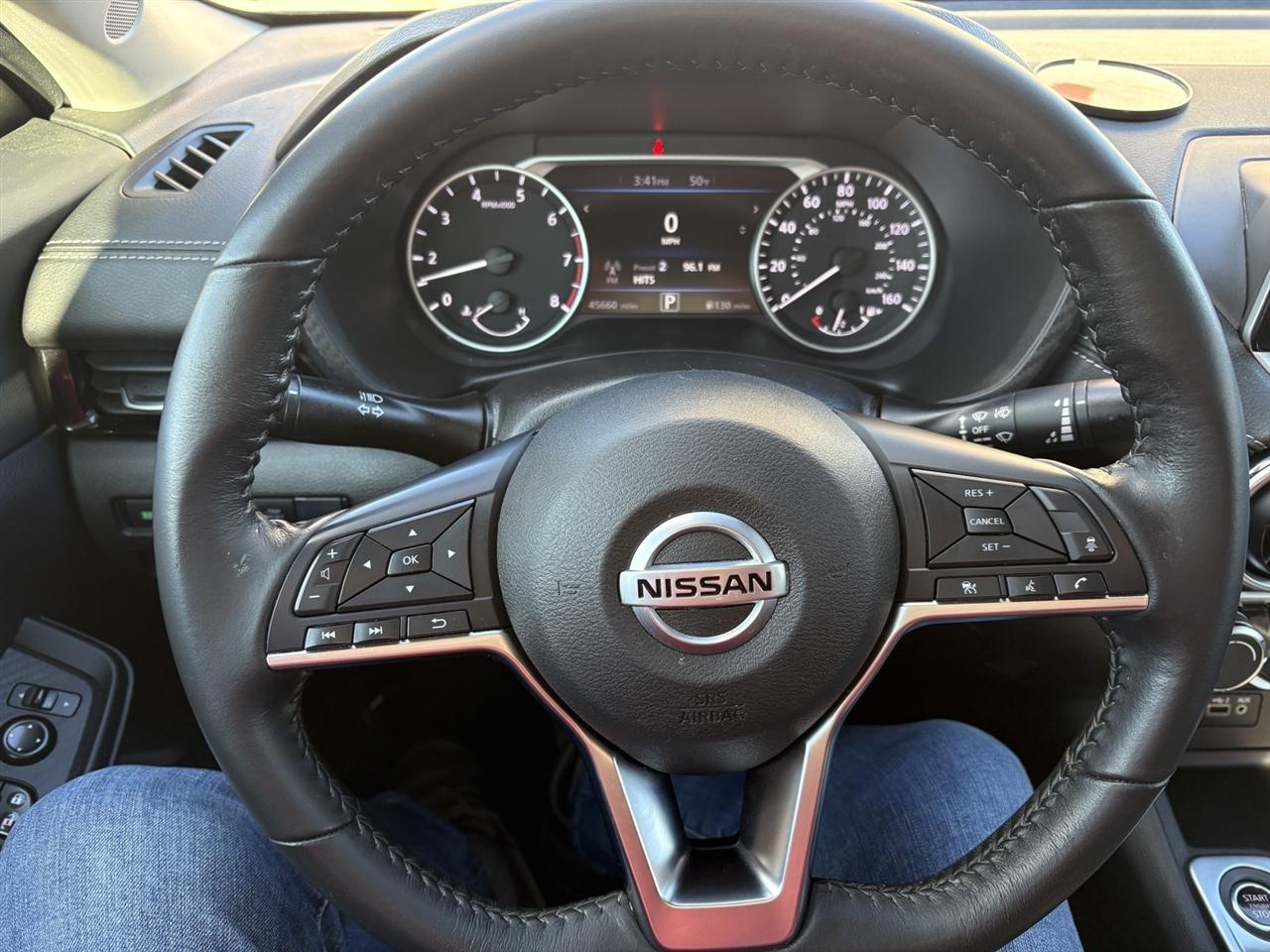 Nissan Sentra SV 2023