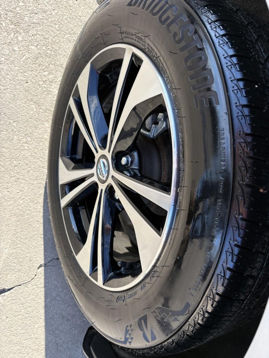 Nissan Sentra SV 2023