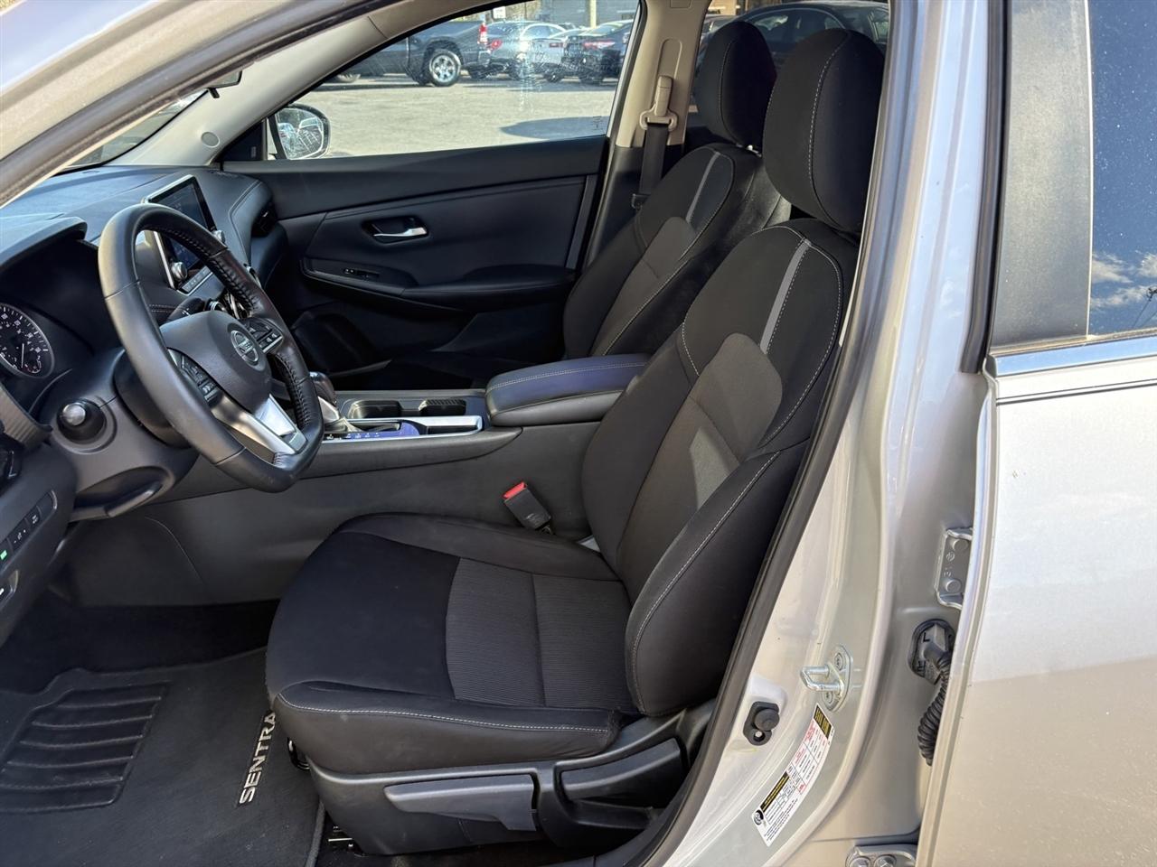 Nissan Sentra SV 2023