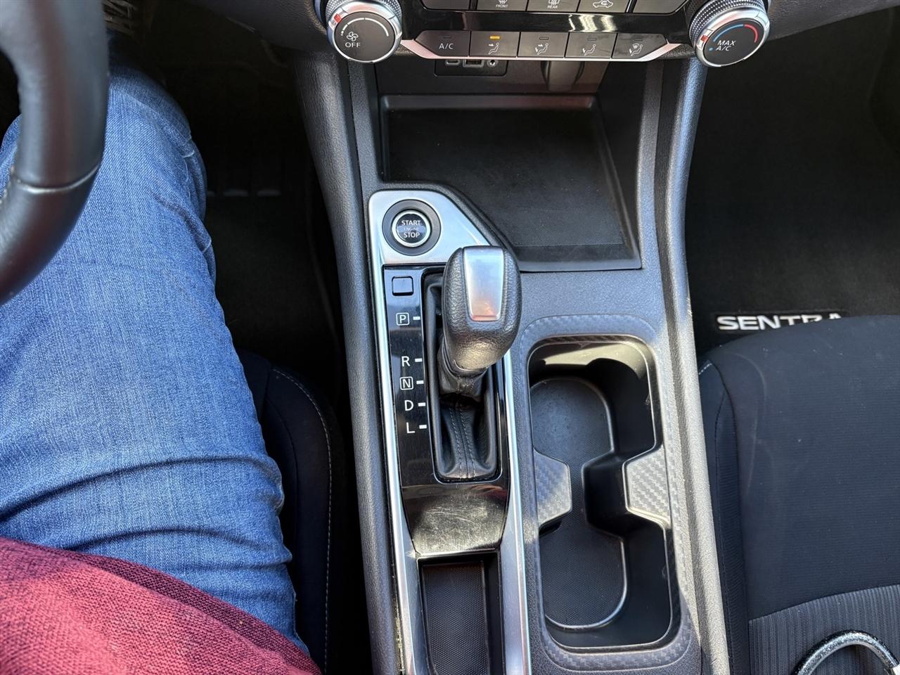 Nissan Sentra SV 2023