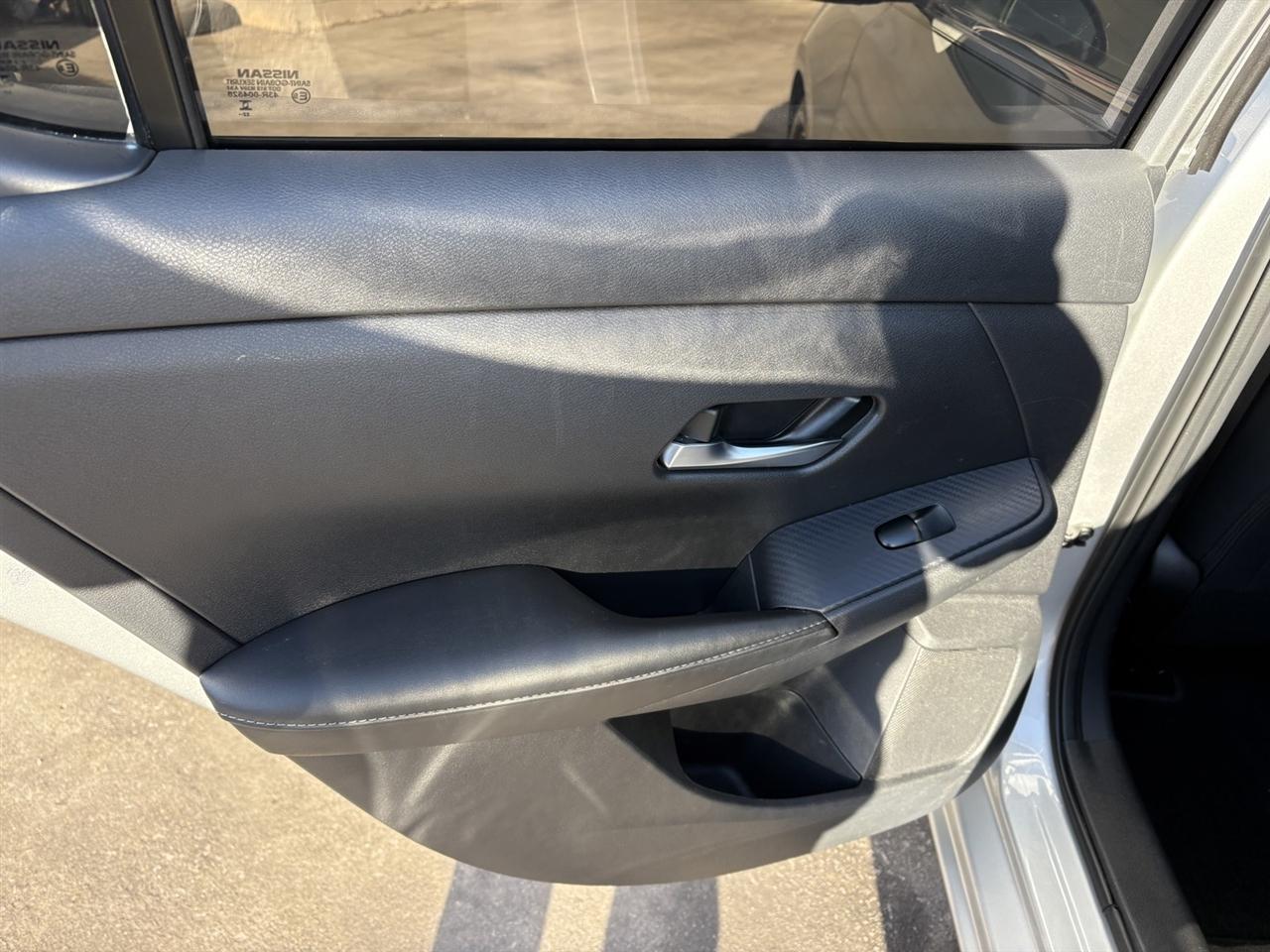 Nissan Sentra SV 2023