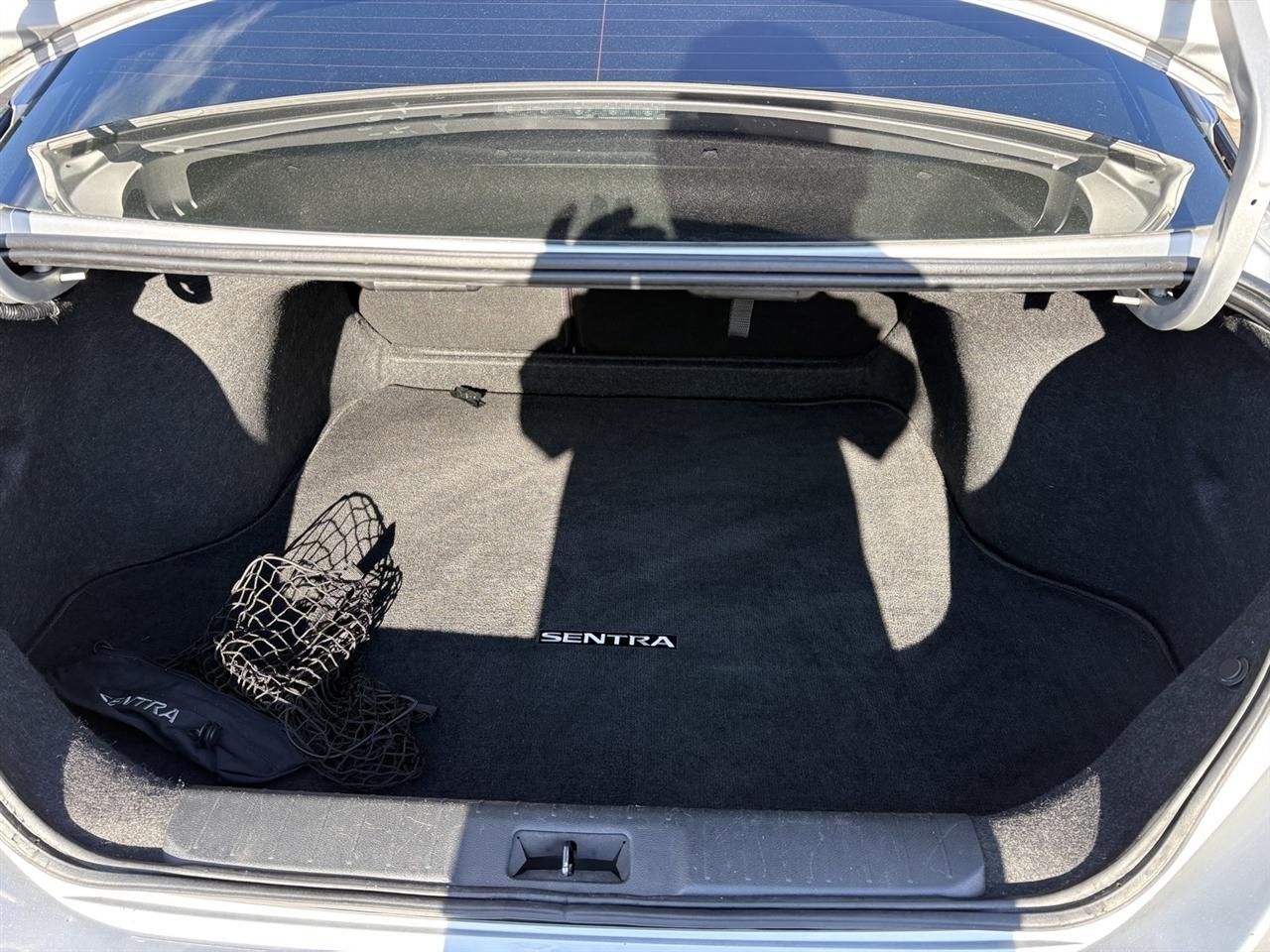 Nissan Sentra SV 2023