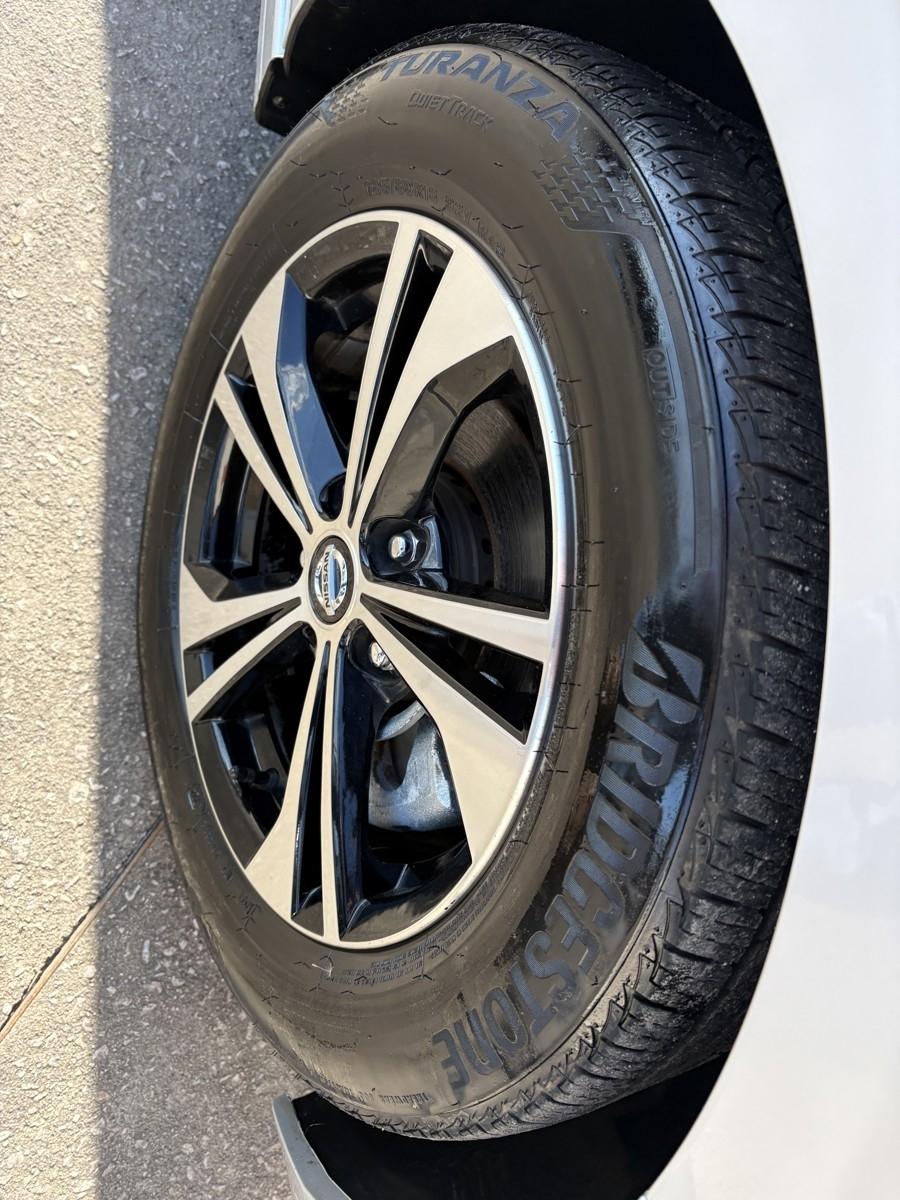 Nissan Sentra SV 2023