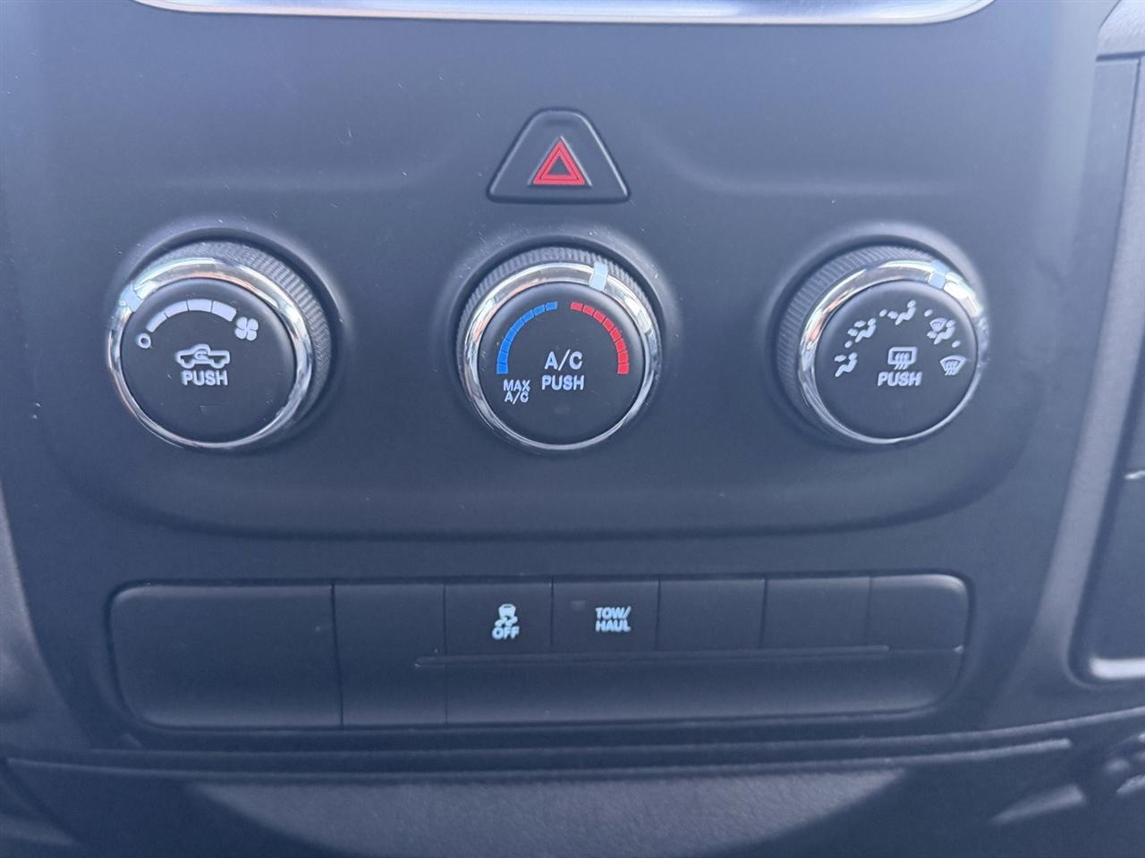 RAM 1500 Tradesman Regular Cab SWB 2WD 2013