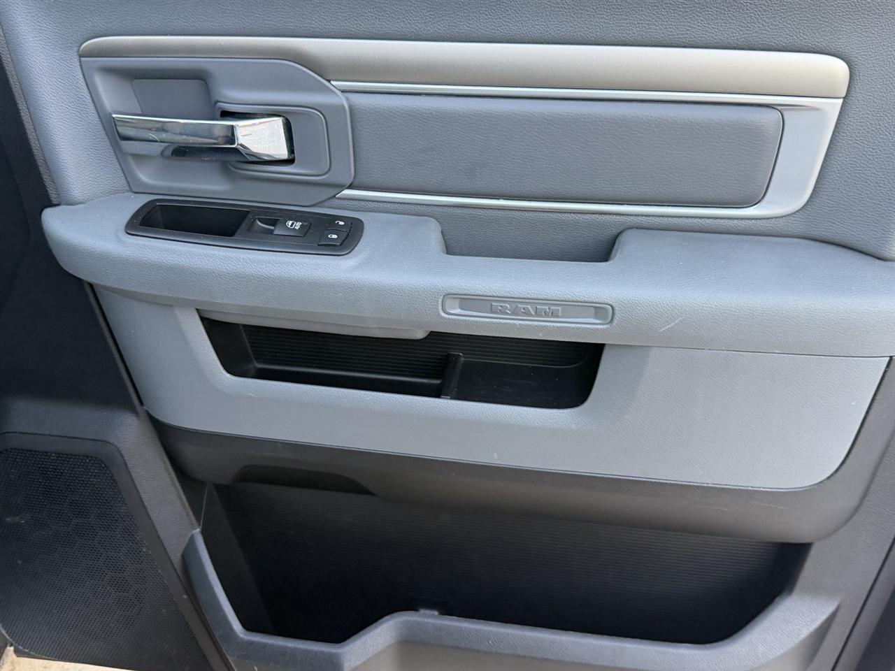 RAM 1500 Tradesman Regular Cab SWB 2WD 2013