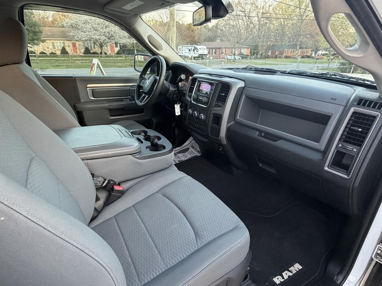 RAM 1500 Tradesman Regular Cab SWB 2WD 2013