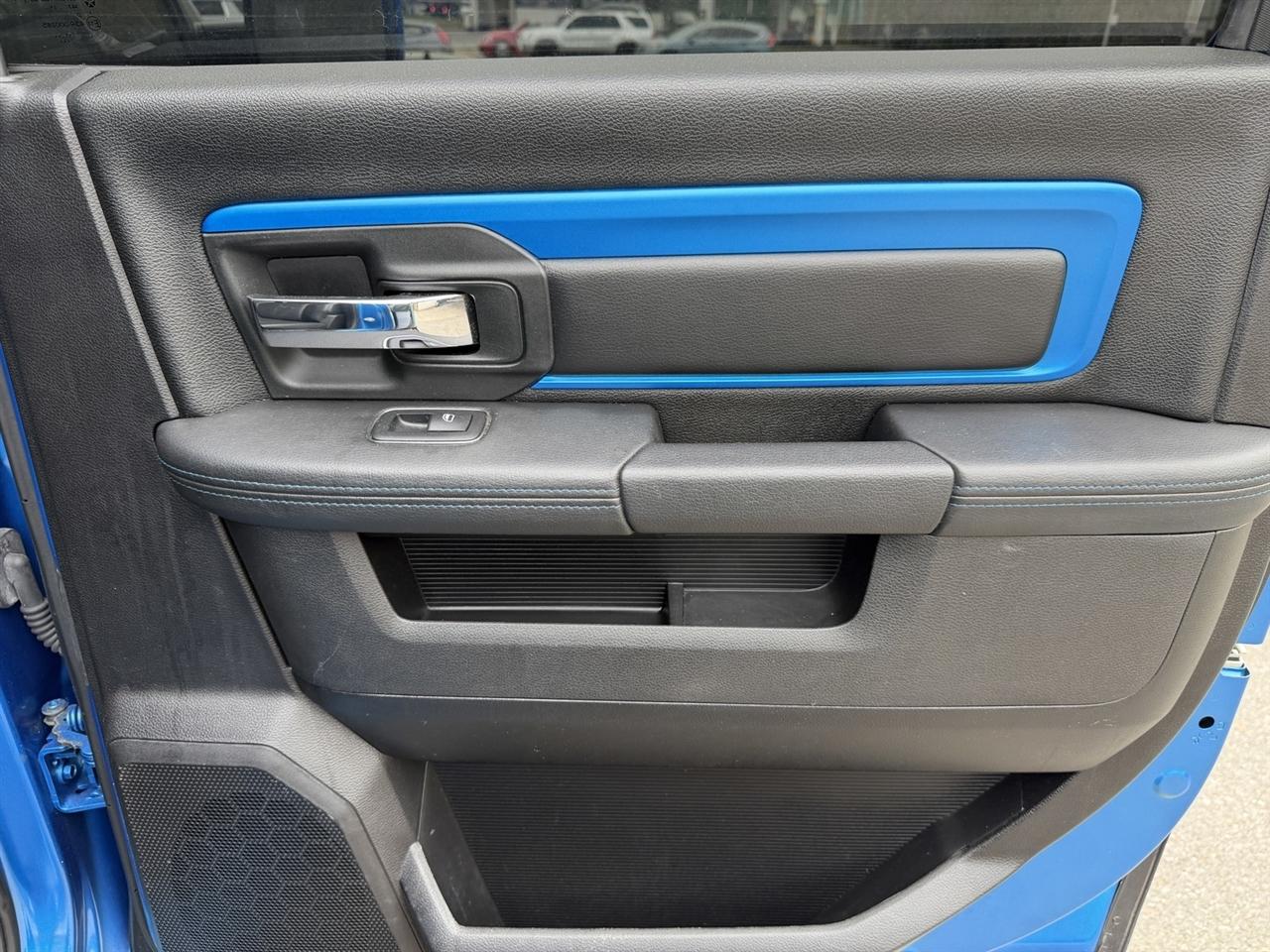 RAM 1500 Sport Crew Cab SWB 4WD 2018