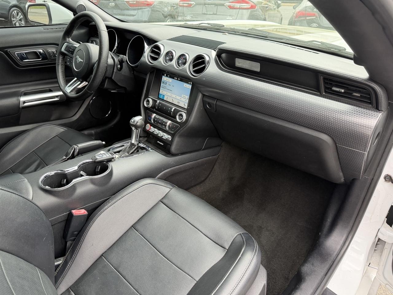 Ford Mustang EcoBoost Coupe 2017