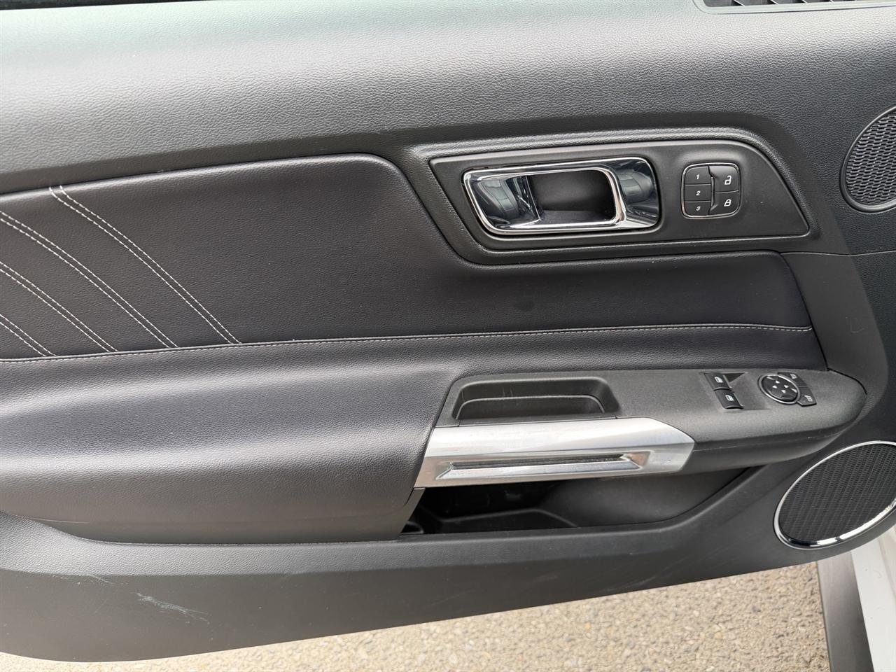 Ford Mustang EcoBoost Coupe 2017