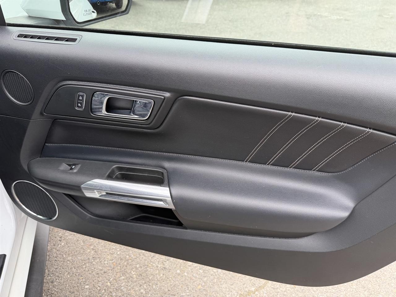 Ford Mustang EcoBoost Coupe 2017