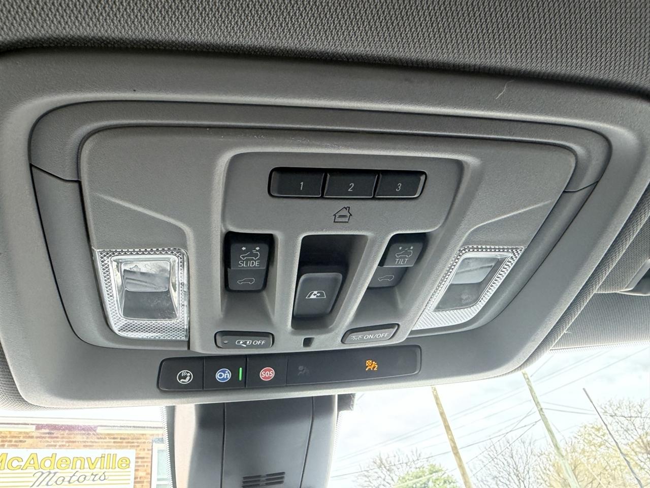 GMC Sierra 2500HD Denali Crew Cab 4WD 2020