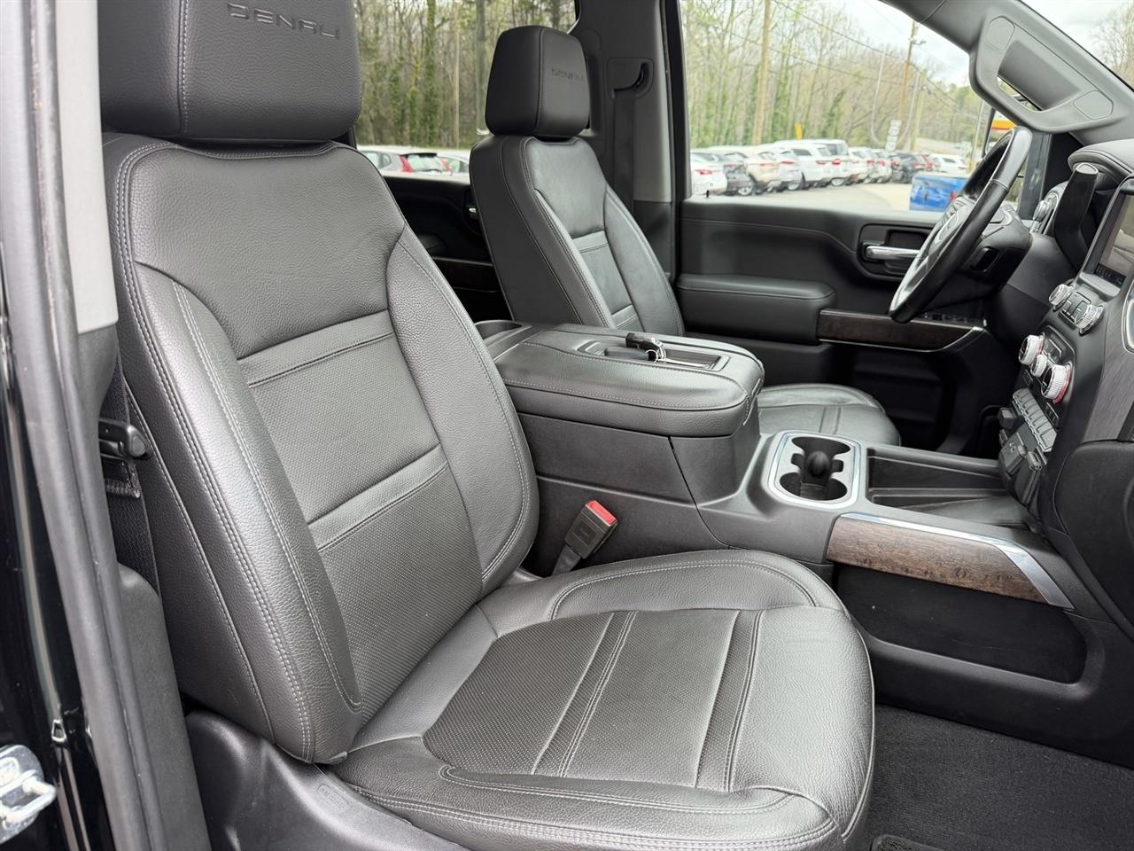 GMC Sierra 2500HD Denali Crew Cab 4WD 2020