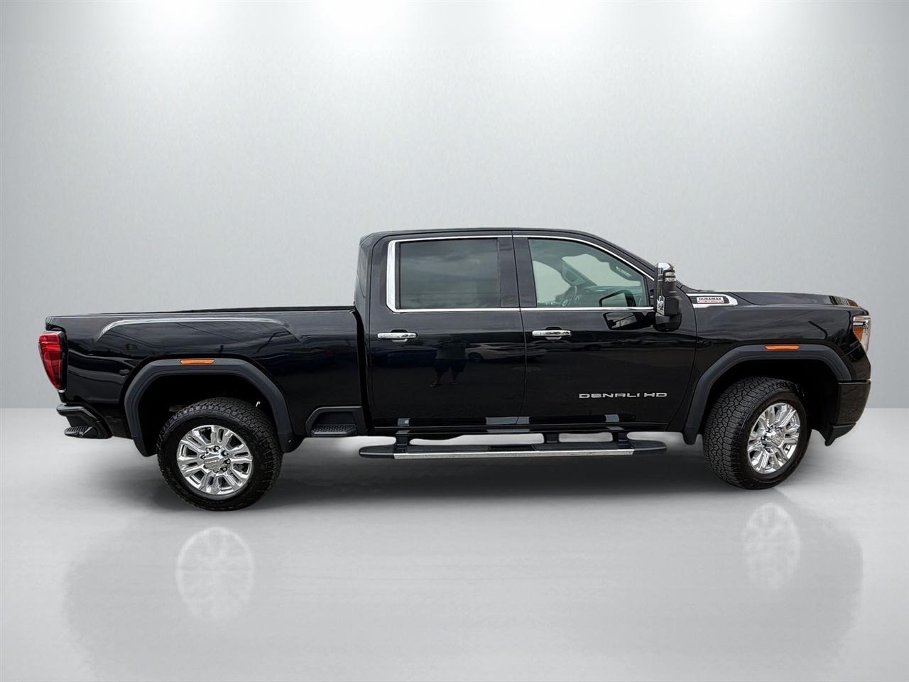 GMC Sierra 2500HD Denali Crew Cab 4WD 2020