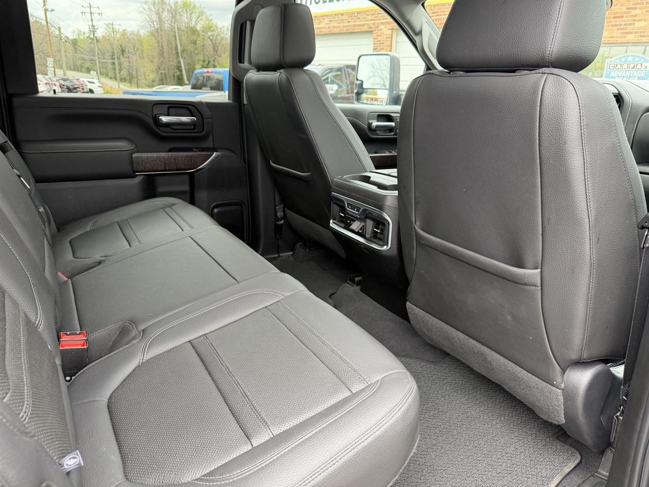 GMC Sierra 2500HD Denali Crew Cab 4WD 2020