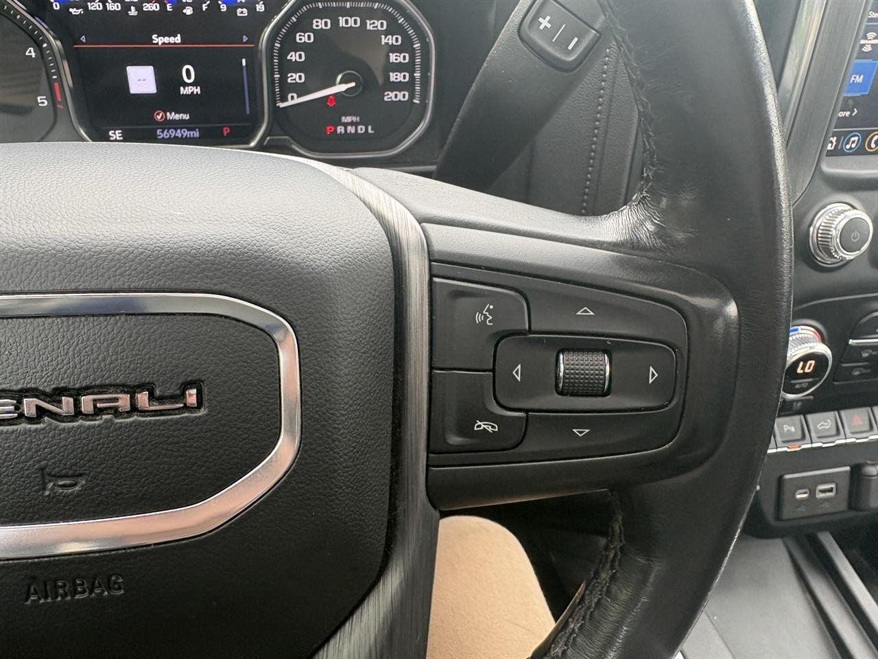 GMC Sierra 2500HD Denali Crew Cab 4WD 2020