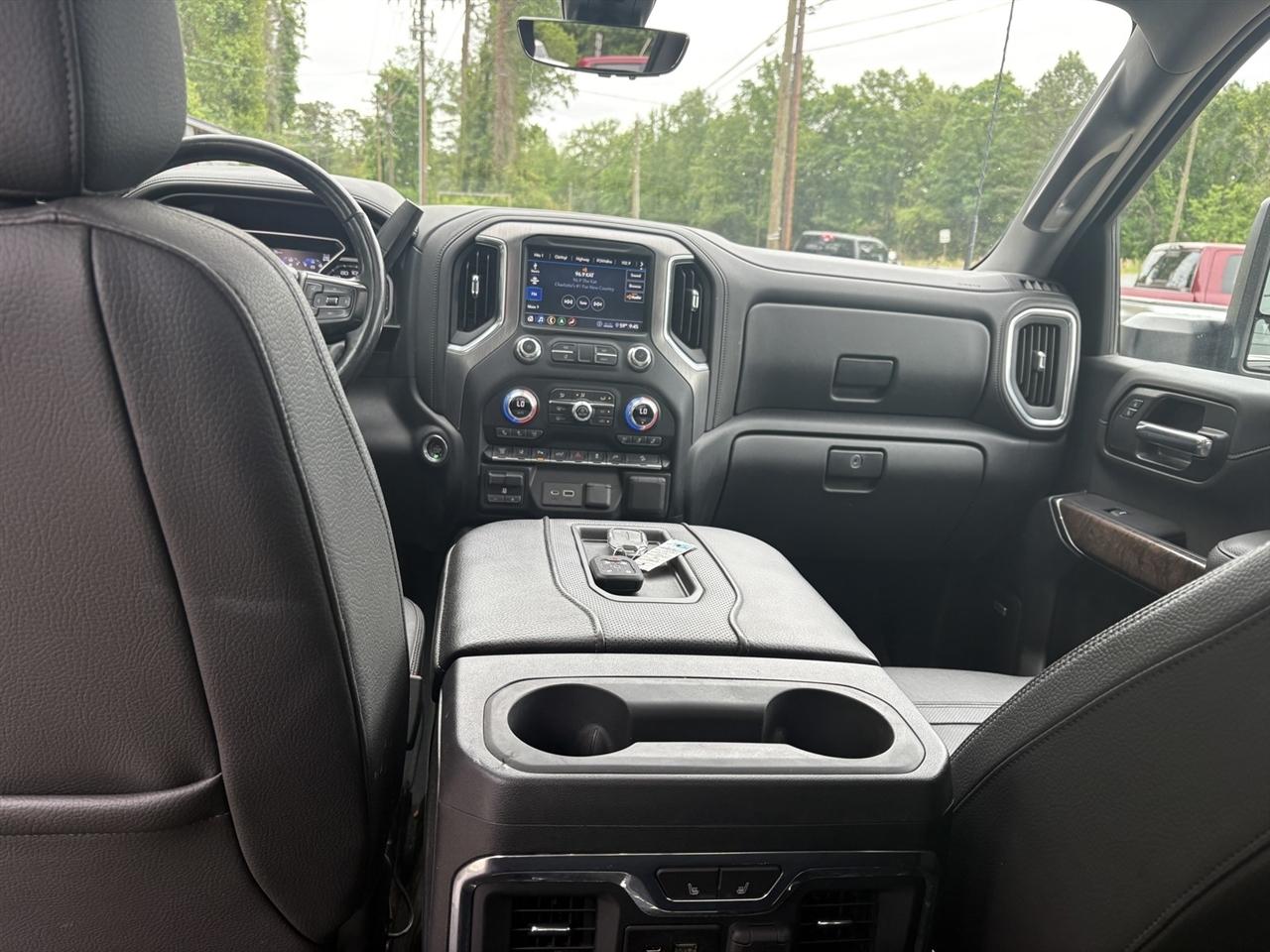 GMC Sierra 2500HD Denali Crew Cab 4WD 2020