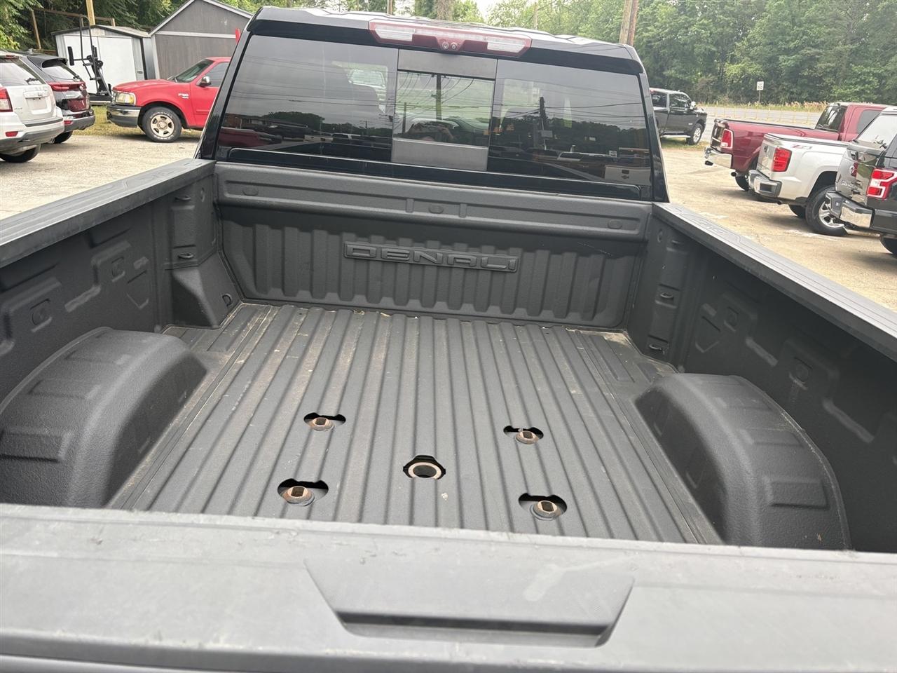 GMC Sierra 2500HD Denali Crew Cab 4WD 2020