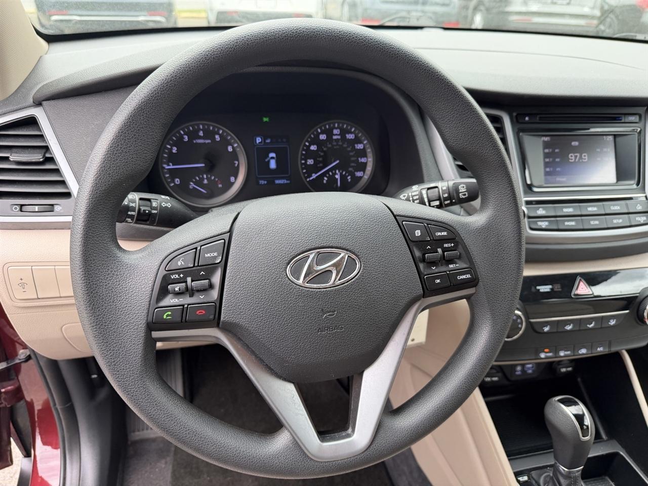 Hyundai Tucson SE w/Popular Package AWD 2016